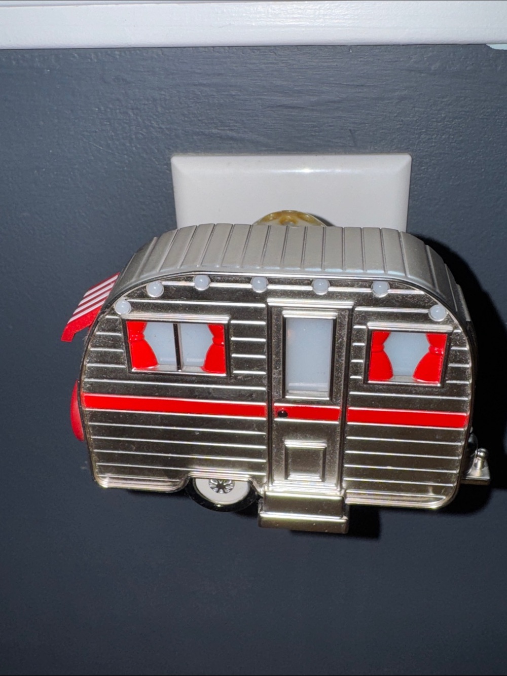 Bath & Body Works Silver and Red Happy Camper Wall plugin